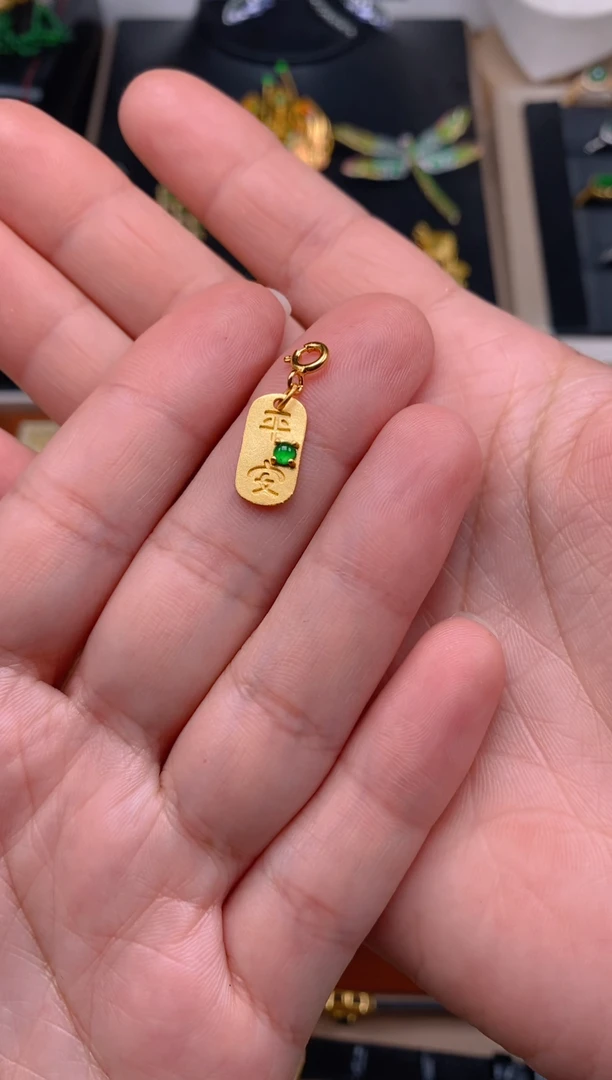 【闪购商品】翡翠吊坠(不含链)银S925镶嵌万能扣