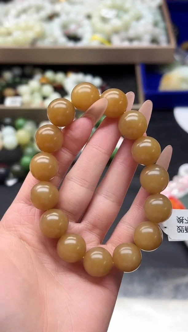 未镶嵌手串和田玉董小姐推荐 多样性发货 拍一发一t14