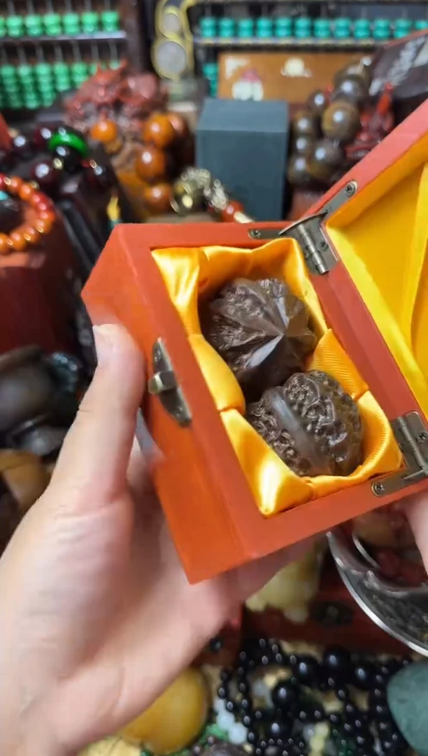把件核桃主播推荐：一物一拍，讲解为准！