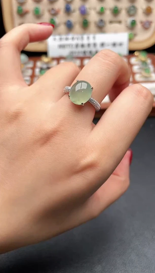 银S925镶嵌戒指翡翠一物一证一礼盒