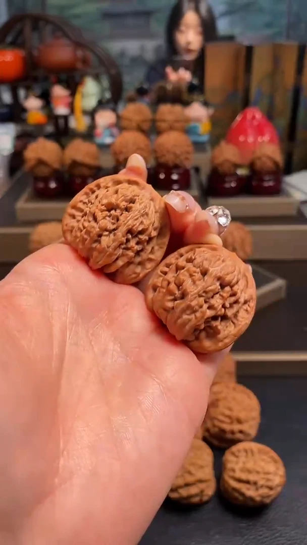 【闪购商品】文玩核桃吊坠K586四座楼36