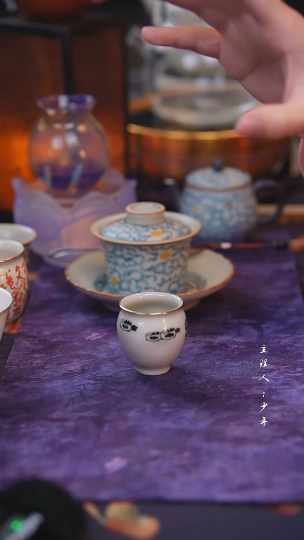 【闪购商品】其他【半闲】栖云 | 墨黑诗文鳜鱼手捏杯