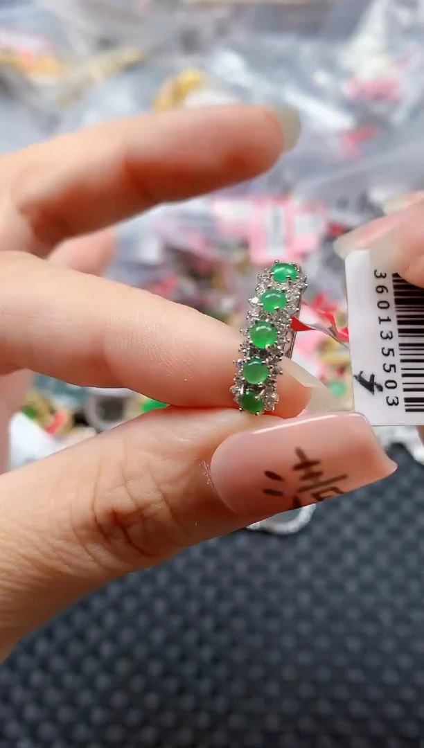 银S925镶嵌戒指翡翠天然A货缅甸翡翠