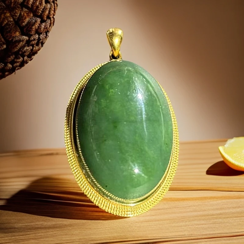 和田玉时尚款大吊坠气质款大吊坠