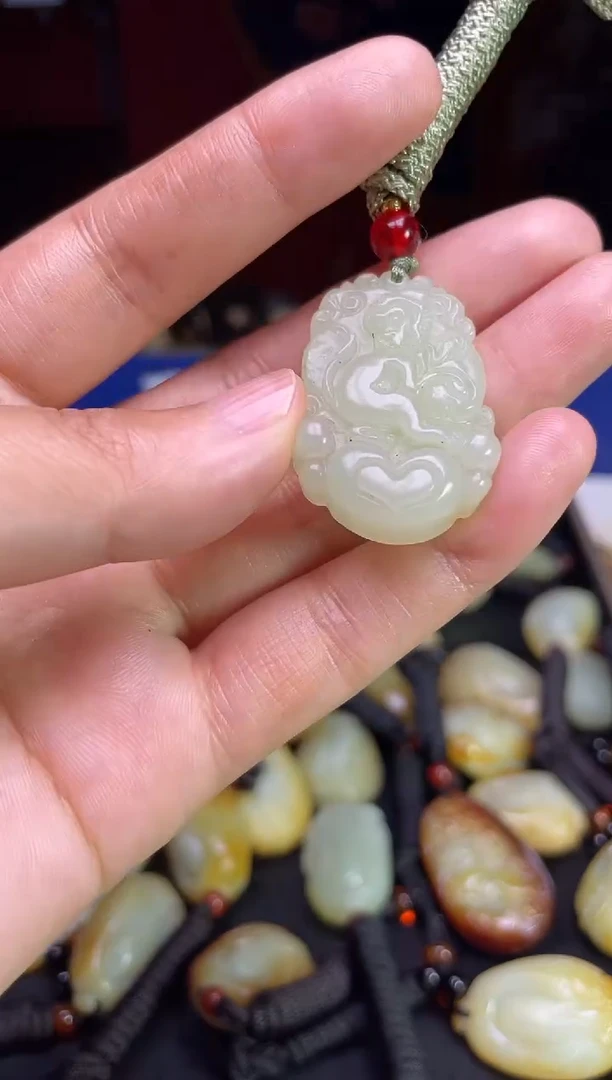 颈饰未镶嵌和田玉123