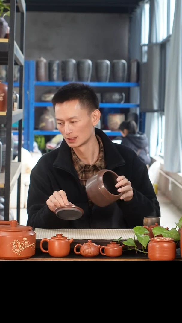 云水山涧建水紫陶 004 小M10 古铜色200g醒茶罐