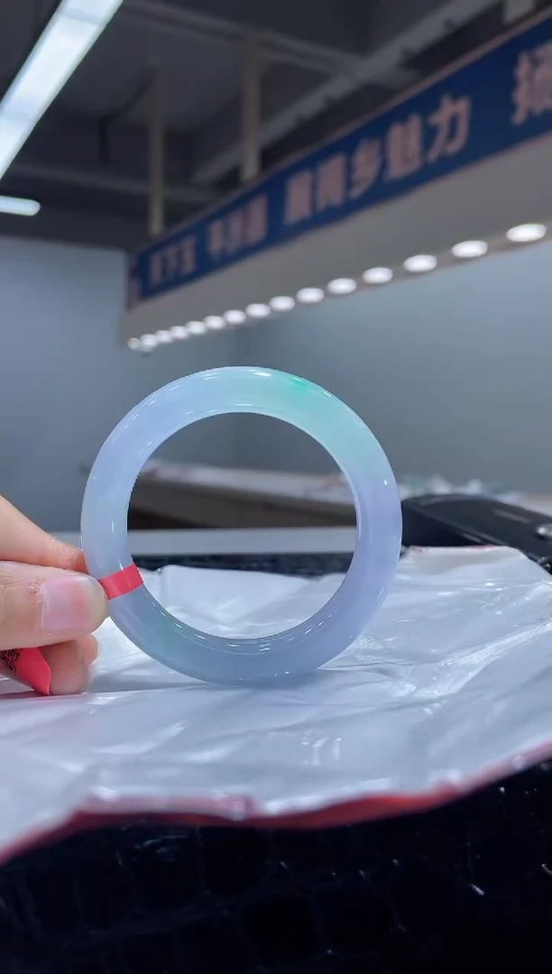 未镶嵌手镯翡翠4