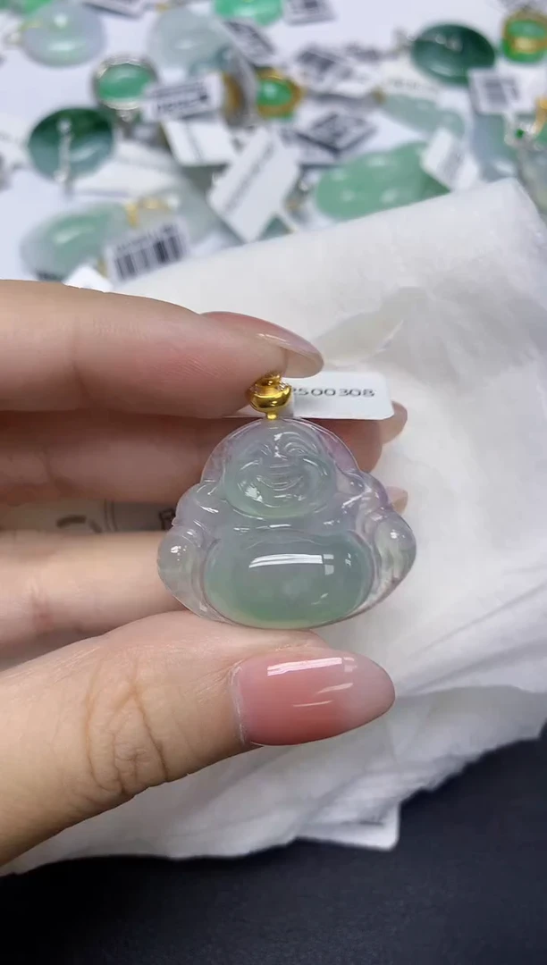 颈饰18K金镶嵌翡翠天然缅甸翡翠A货多样性发一件