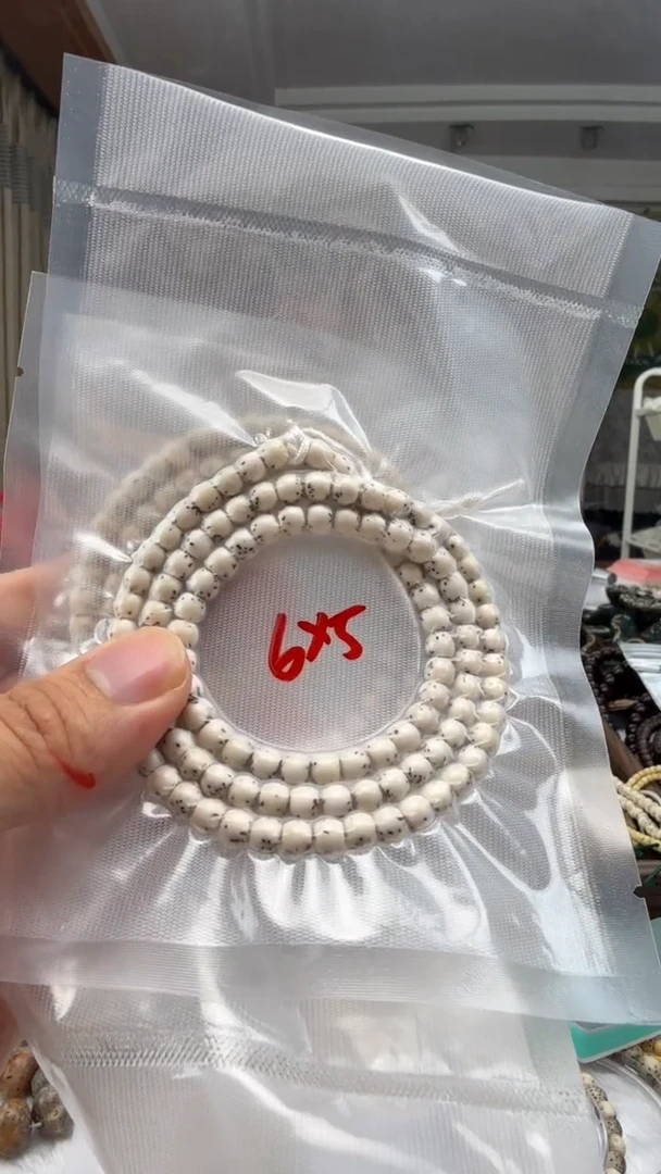 手串星月菩提6*5鼓珠直切骨瓷白长串小高货