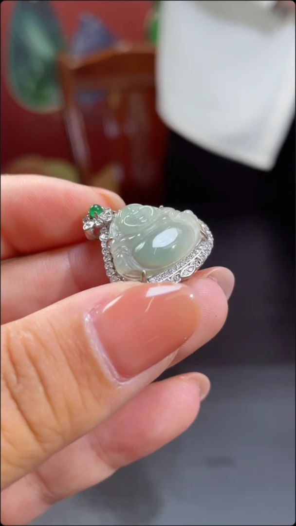 定制翡翠未镶嵌佛公