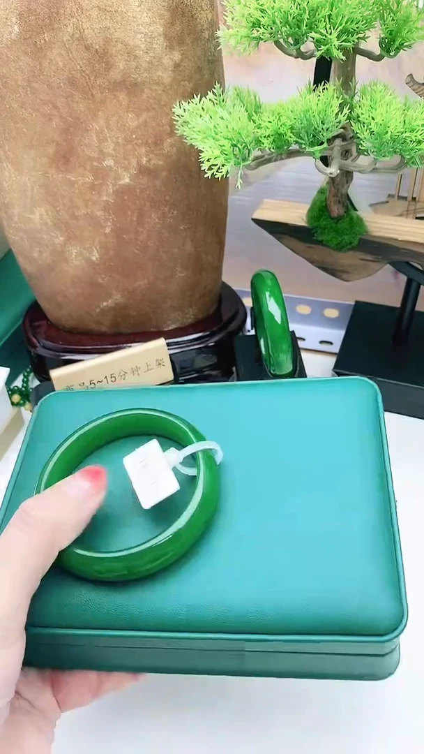 【闪购商品】玛瑙/玉髓手链未镶嵌帝王之色