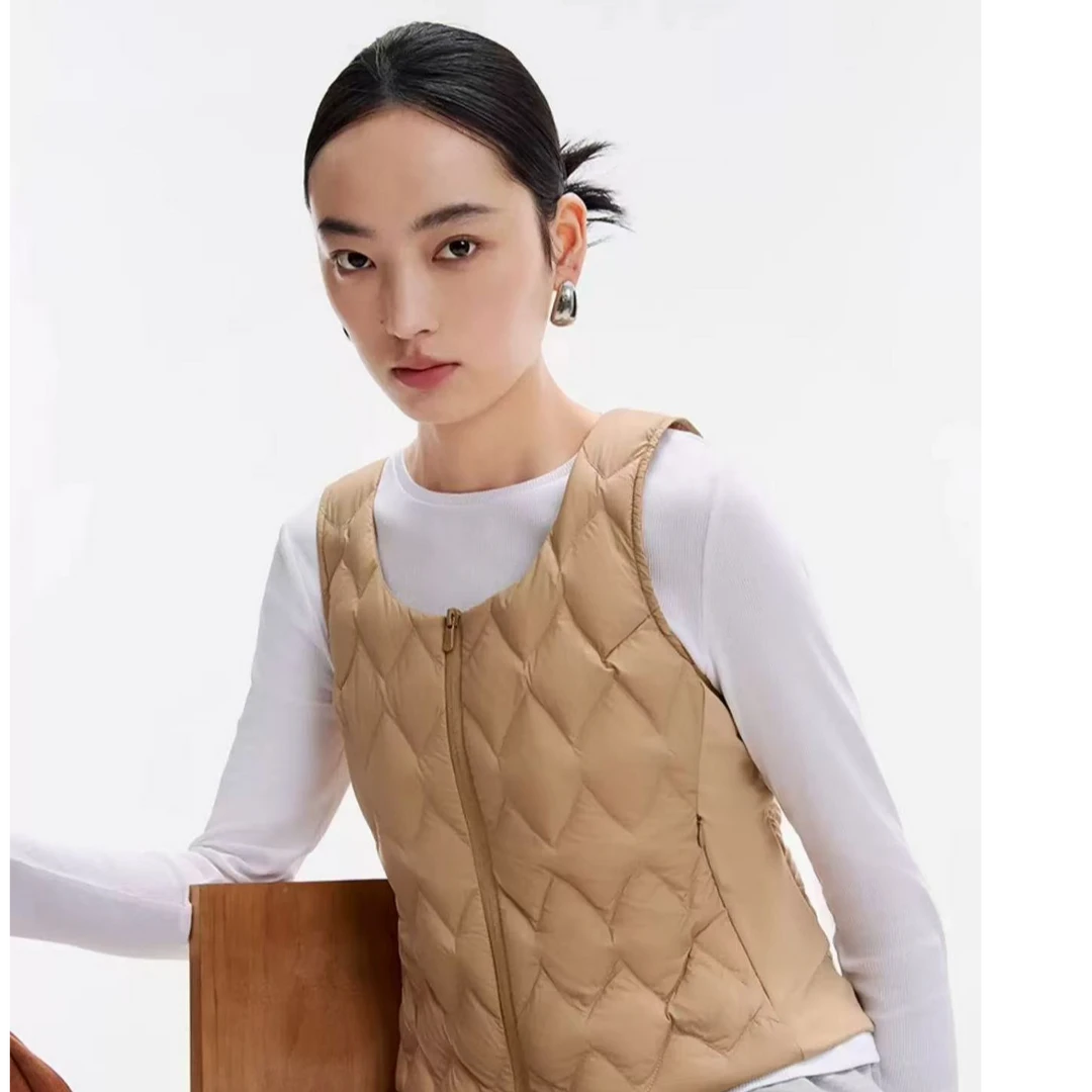 千仞岗90白鸭绒羽绒背心（颜色尺码随机）