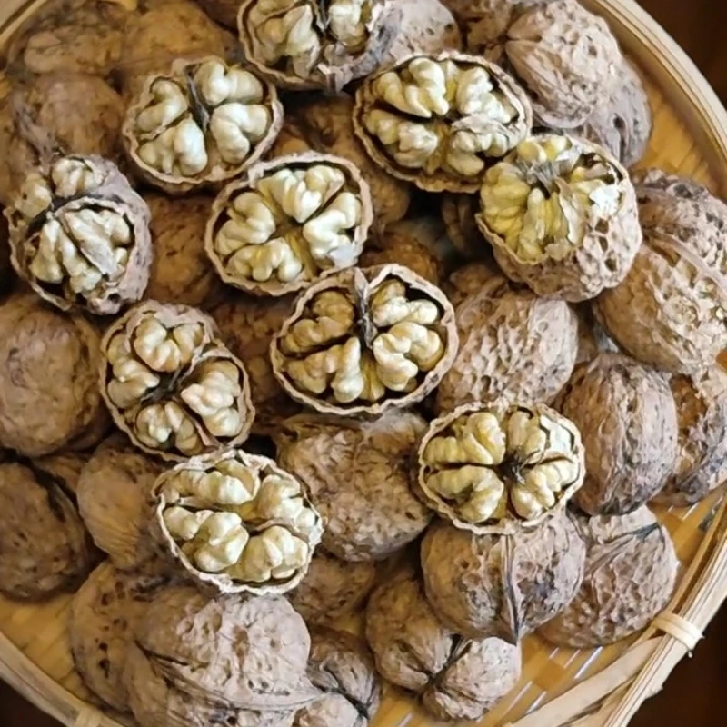 云南凤庆散装干核桃