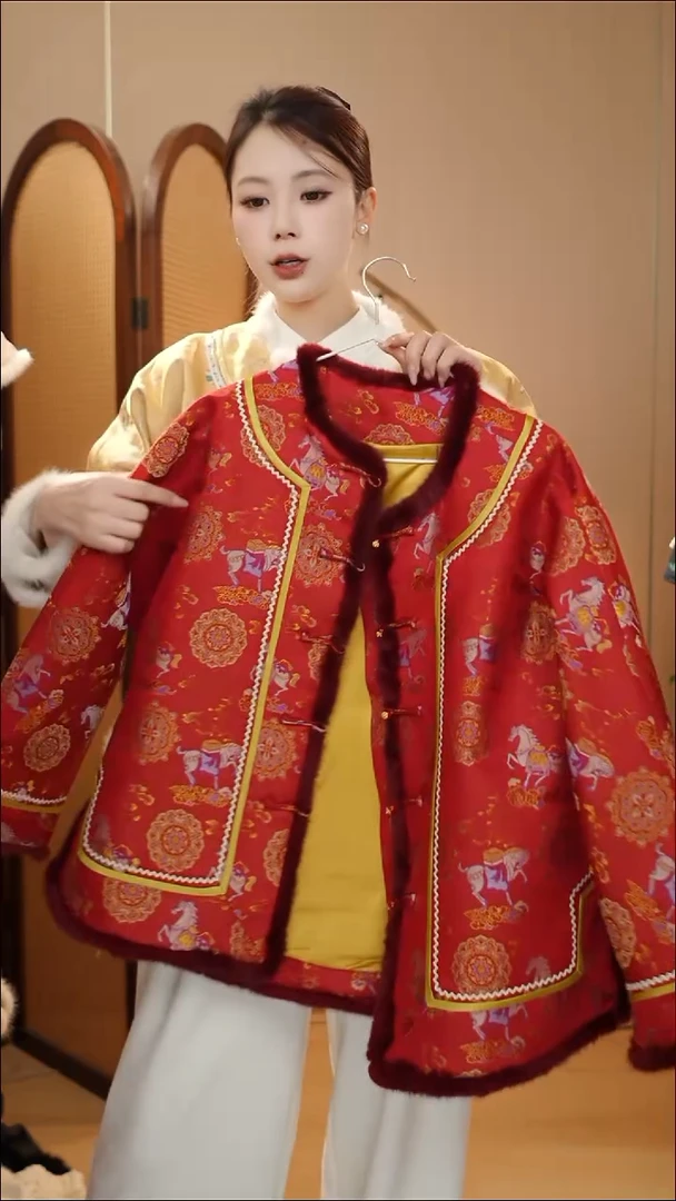 红马棉服