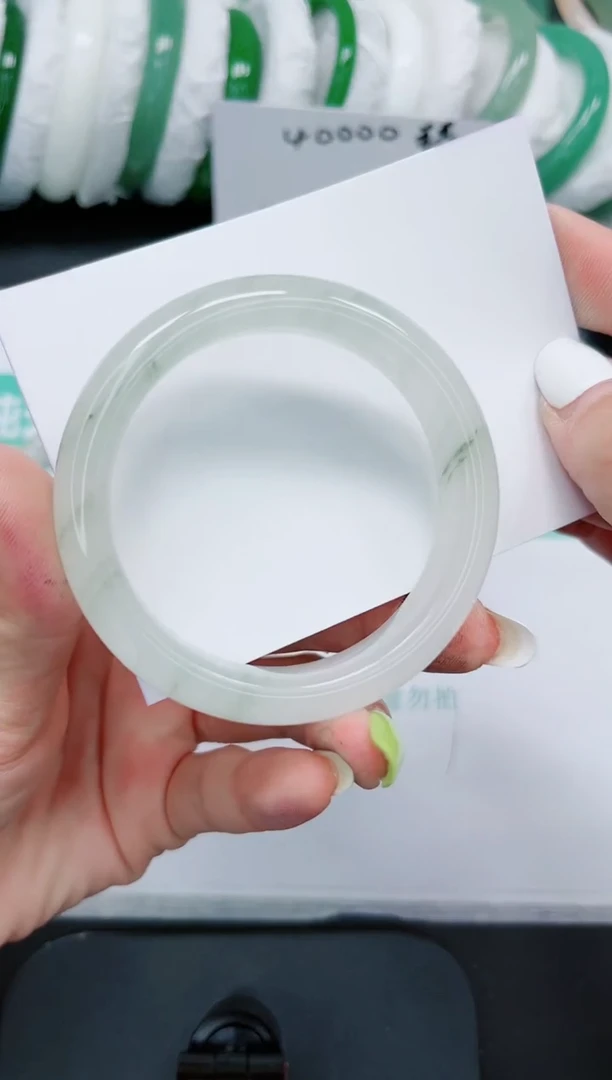 石英质玉手镯未镶嵌411/52