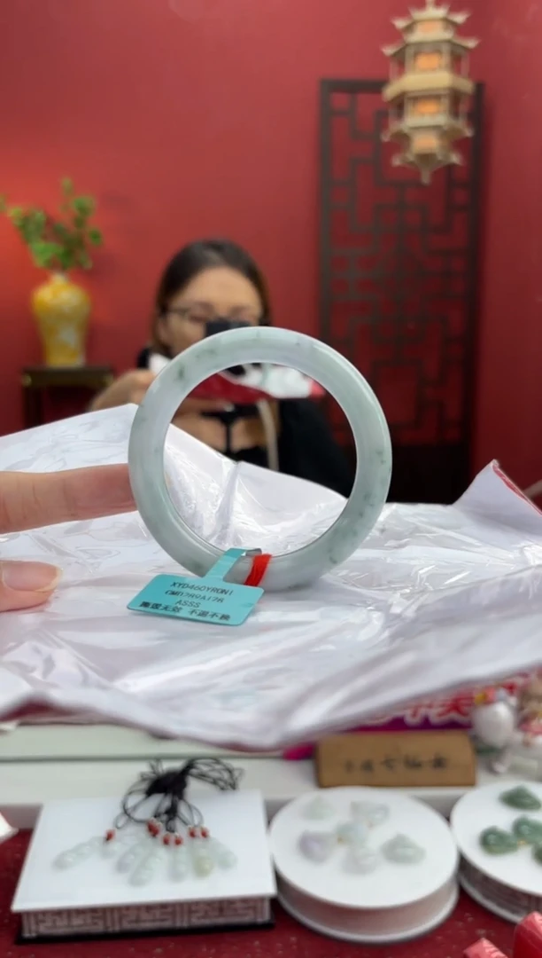 未镶嵌手镯翡翠翡翠手镯7