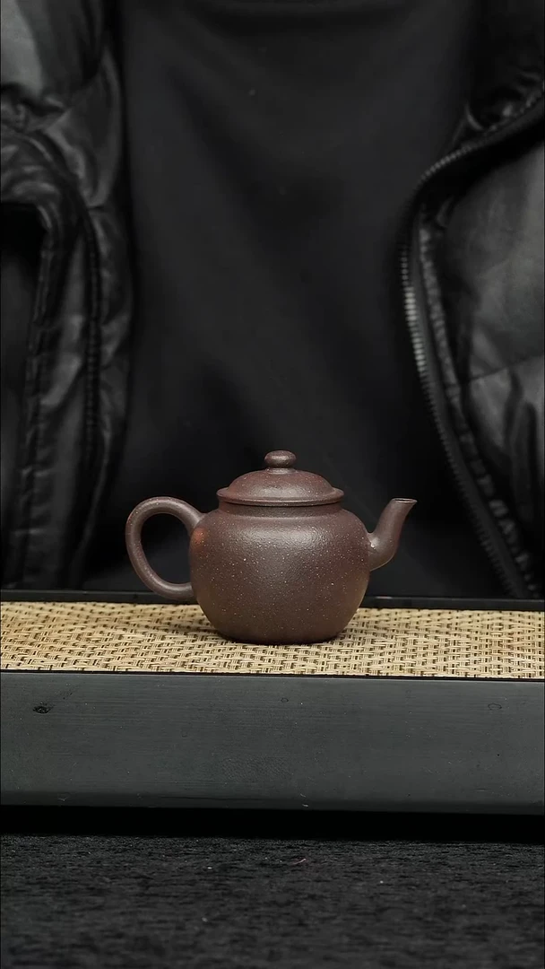茶壶紫砂五堂 非池古式-手工炼泥