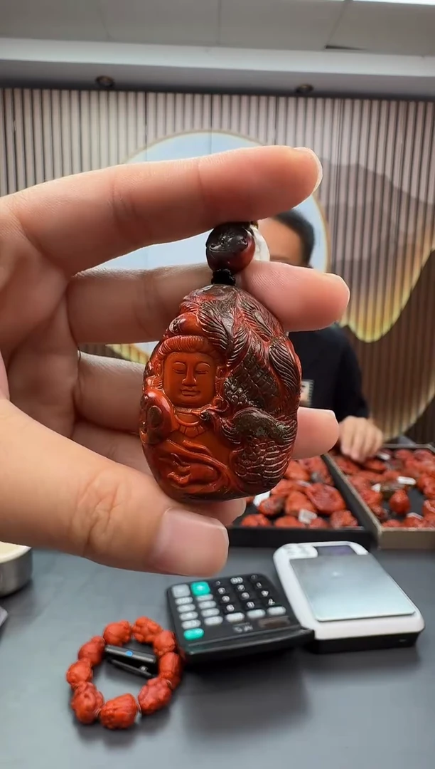 未镶嵌雕刻南红玛瑙057ZB0922产品一个