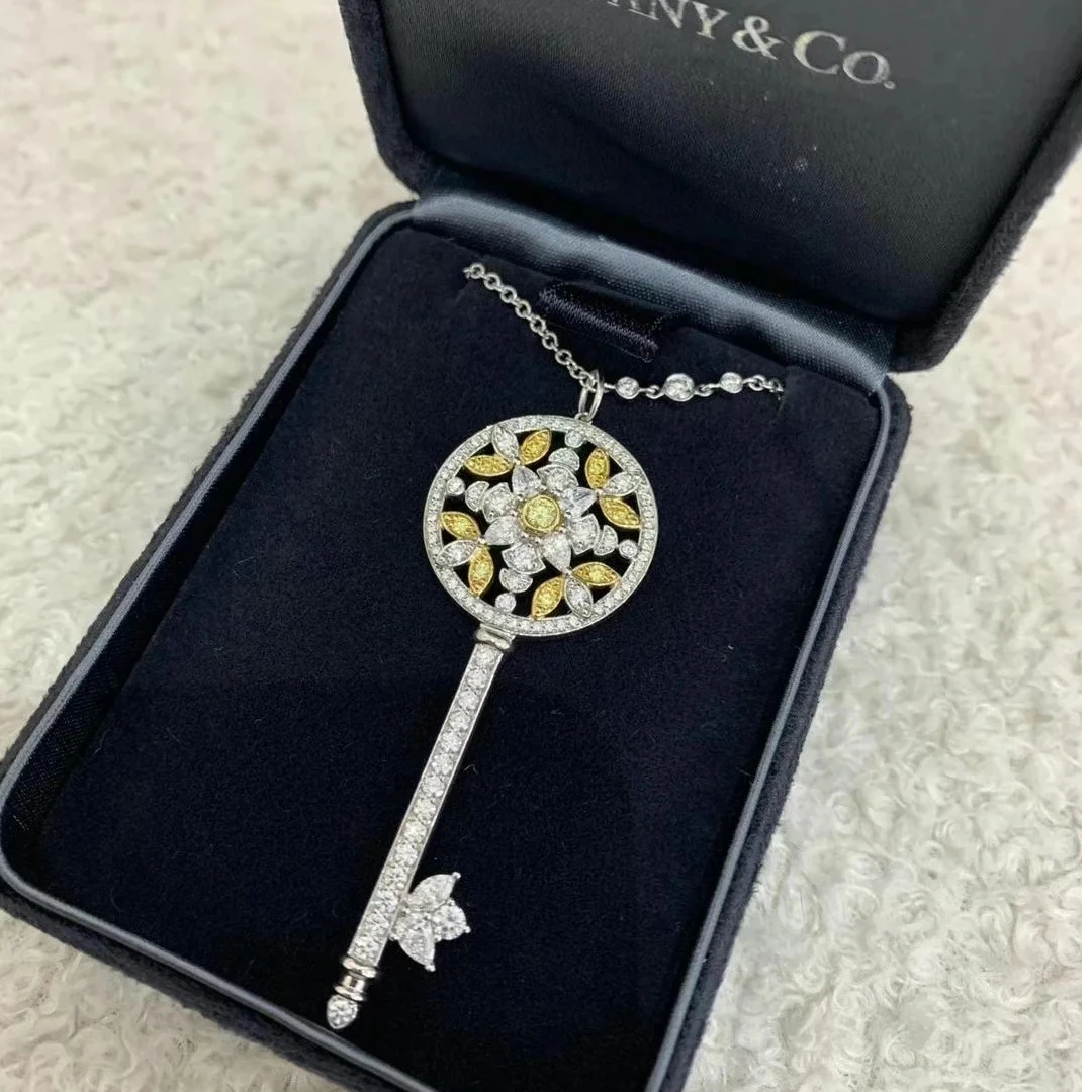 99新 Tiffany & Co./蒂芙尼 小花6欢 镶嵌黄钻钥匙项链 18k白金