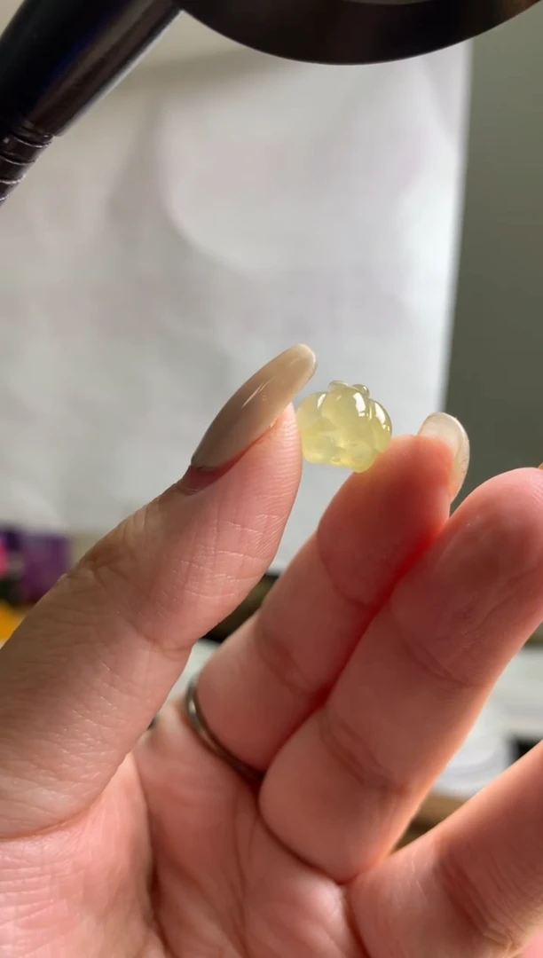 未镶嵌定制翡翠卡10.2*7.3mm