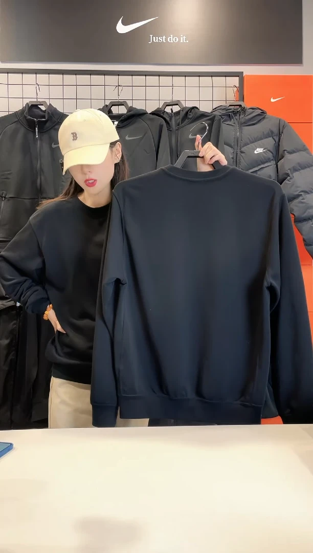 2667 黑色卫衣L码 140-160斤  不退换