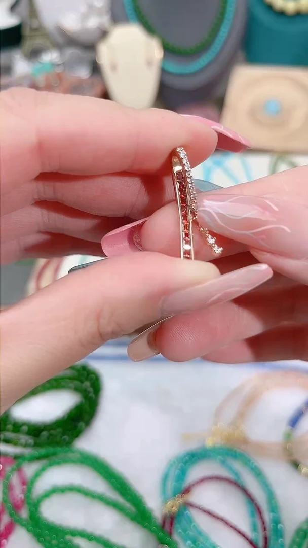 银S925镶嵌吊坠(不含链)石榴石（芬达石）吊坠69