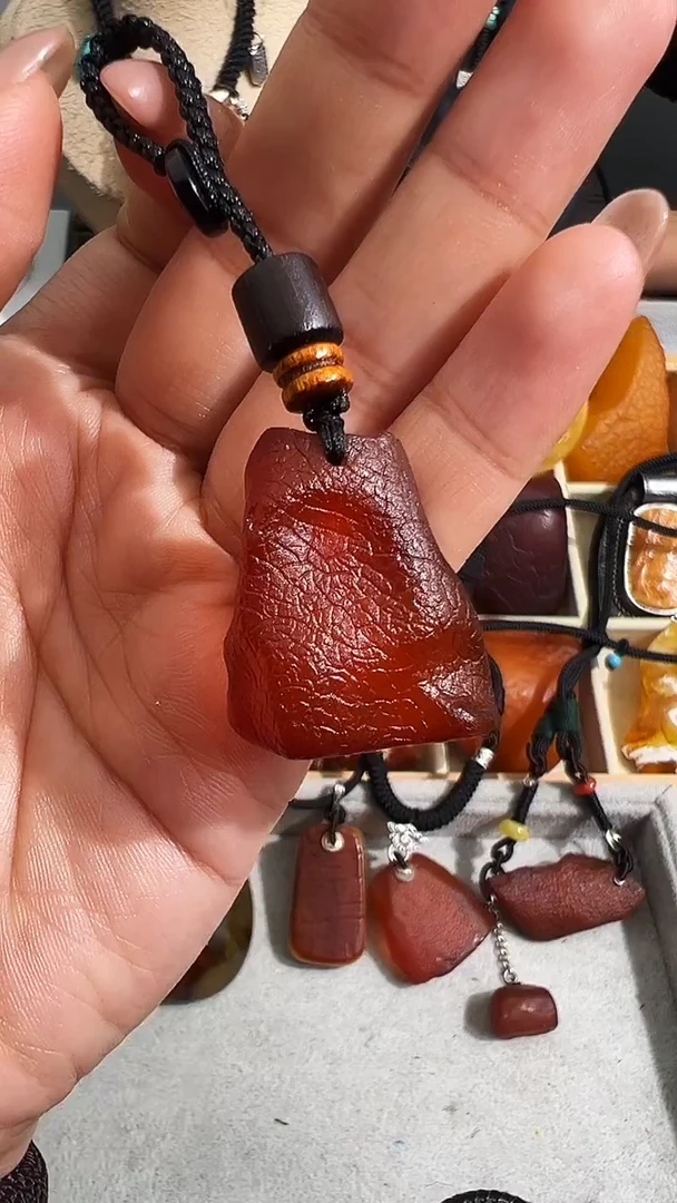 【闪购商品】蜜蜡裸石未镶嵌似玉