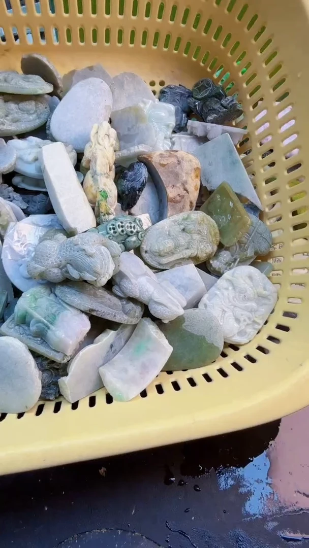 翡翠挂件未镶嵌冰****子天然翡翠165