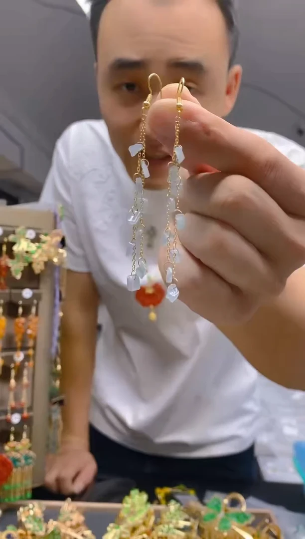 【闪购商品】翡翠耳饰合金124翡翠耳钩