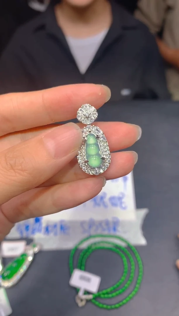 【闪购商品】定制翡翠未镶嵌208多样性发货（发其一）