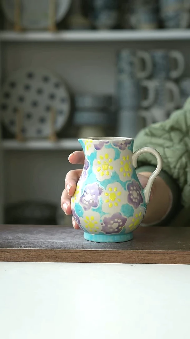 陶微瑕出日浮雕花朵花器13/340ml@4-2@