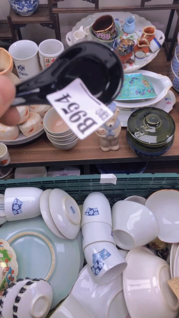 瓷片S****家A龙华精品陶瓷店