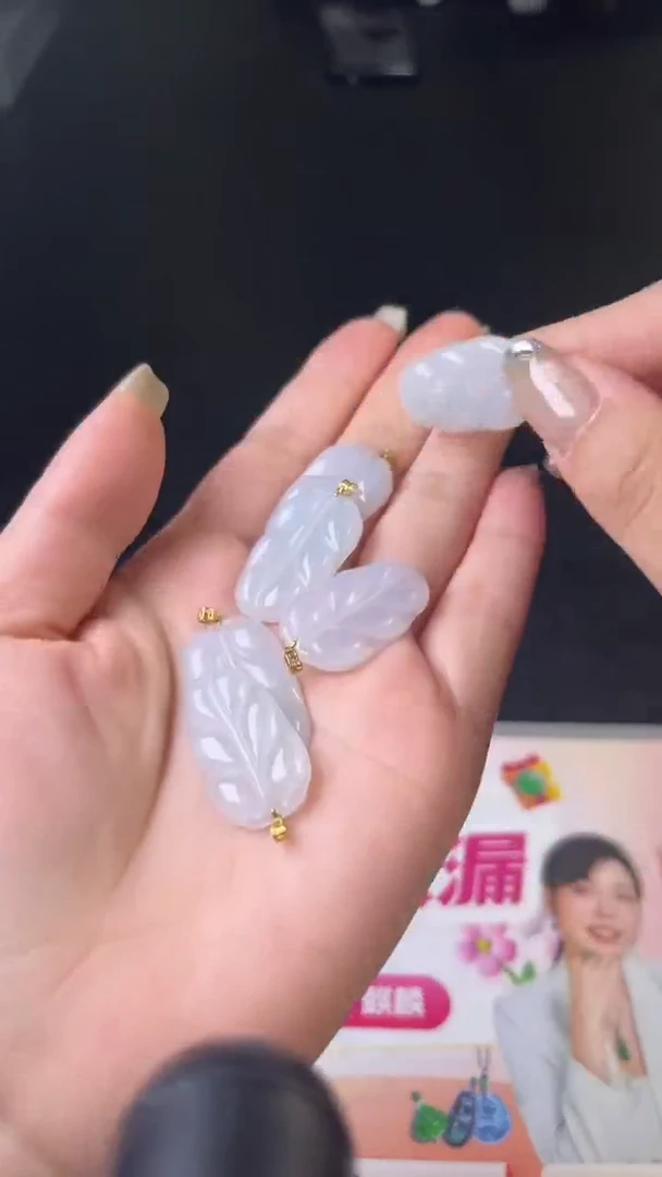 翡翠未镶嵌吊坠(不含链)CZRD2974L多样性发一件