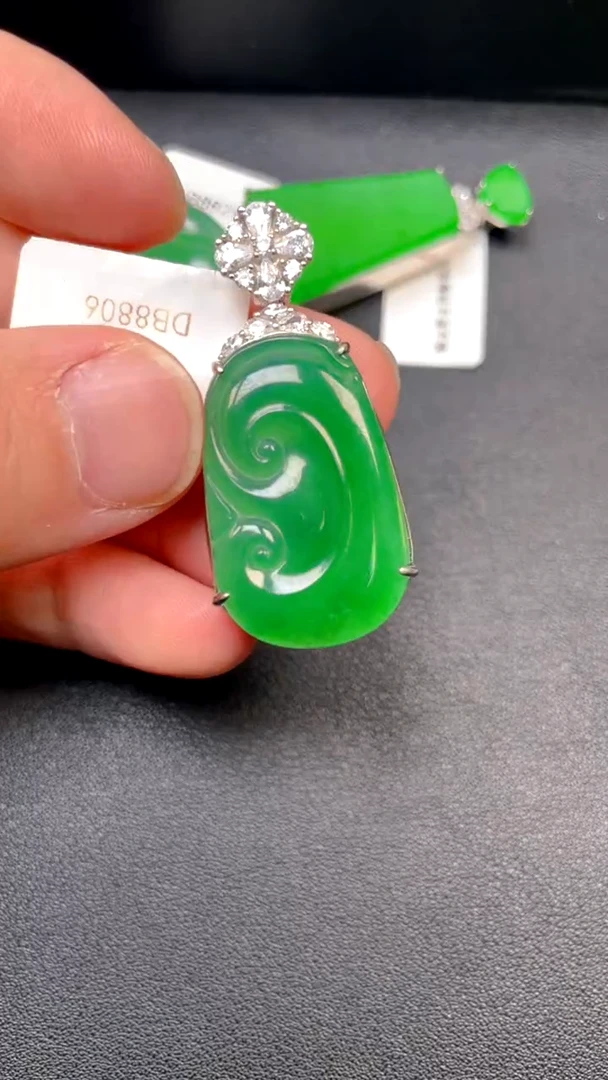 吊坠(不含链)银S925镶嵌翡翠dz