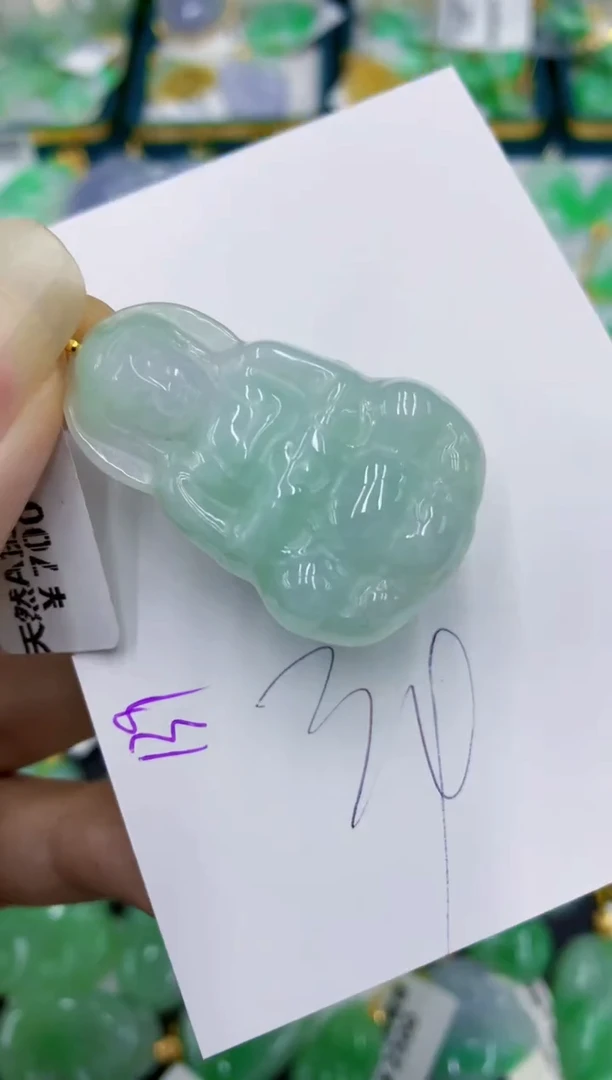翡翠未镶嵌颈饰11111111111