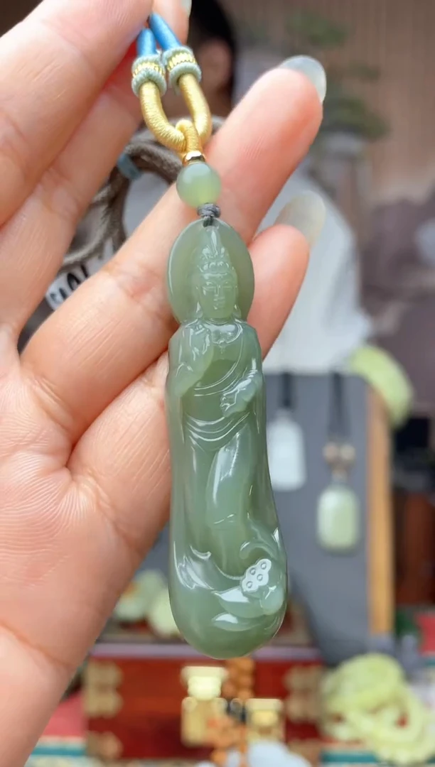 颈饰未镶嵌和田玉拍一发一