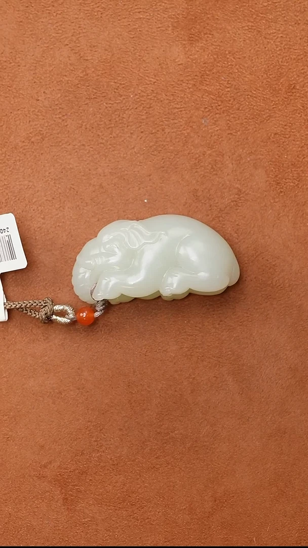 颈饰未镶嵌和田玉0