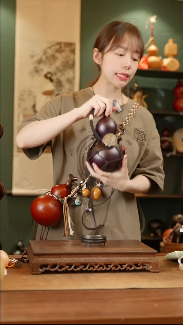 223号精品天然大漆酒葫芦一物一拍~/