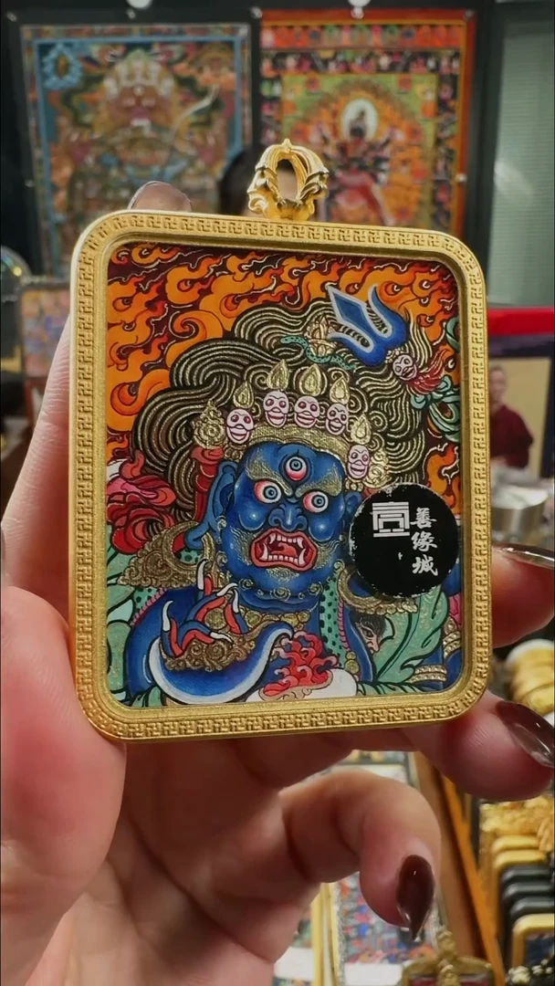 吊坠壹善缘城手绘唐卡黑六臂面