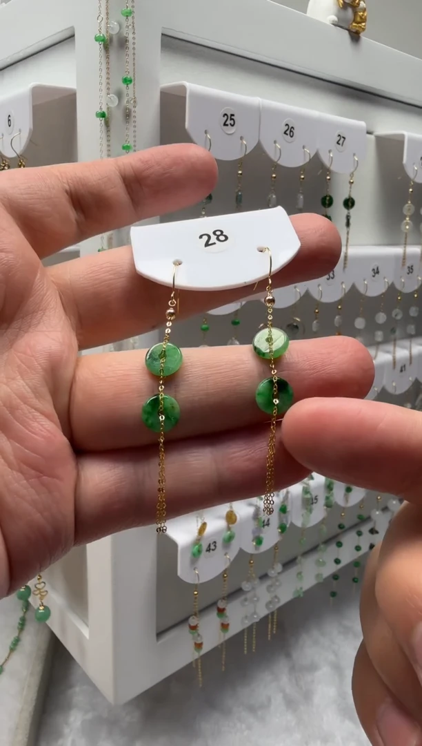 18K金镶嵌翡翠耳饰缅甸天然翡翠a货