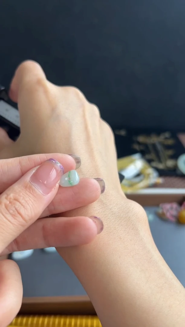 颈饰未镶嵌翡翠416买断