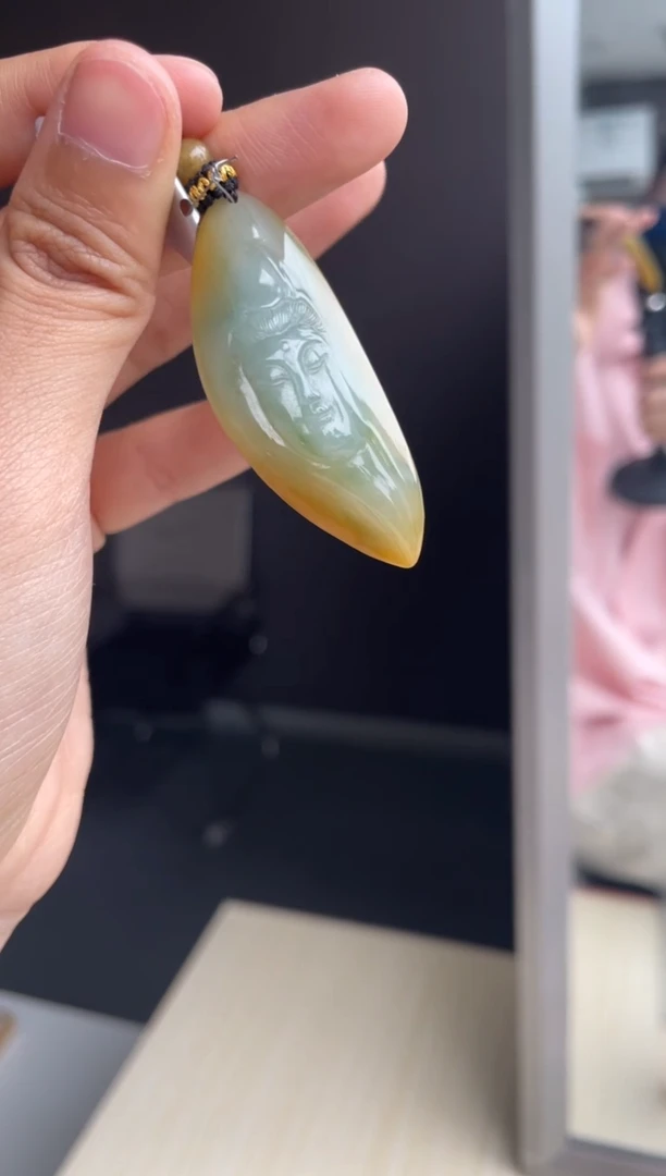 吊坠(不含链)未镶嵌翡翠天然缅甸A货翡翠