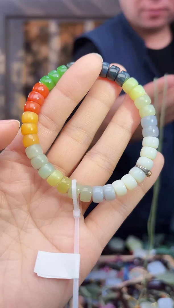 【闪购商品】和田玉颈饰未镶嵌拍一发一