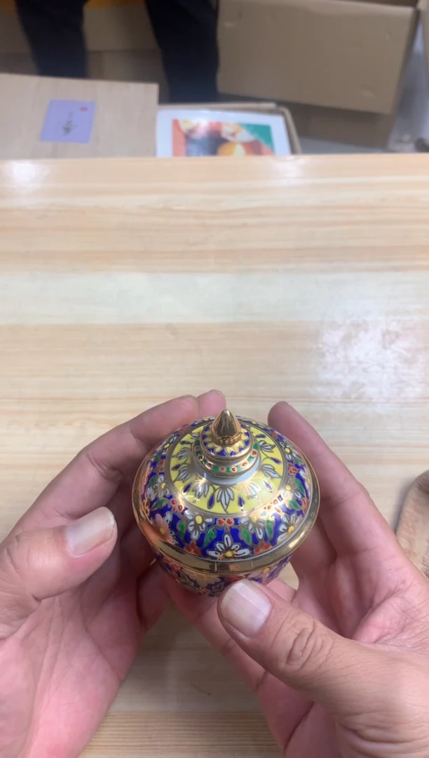 默认微瑕，no退no换，介意勿拍