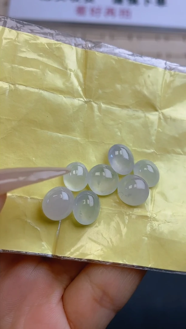 定制翡翠未镶嵌天然翡翠蛋面31