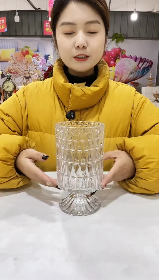 透明冰花高脚花瓶一个