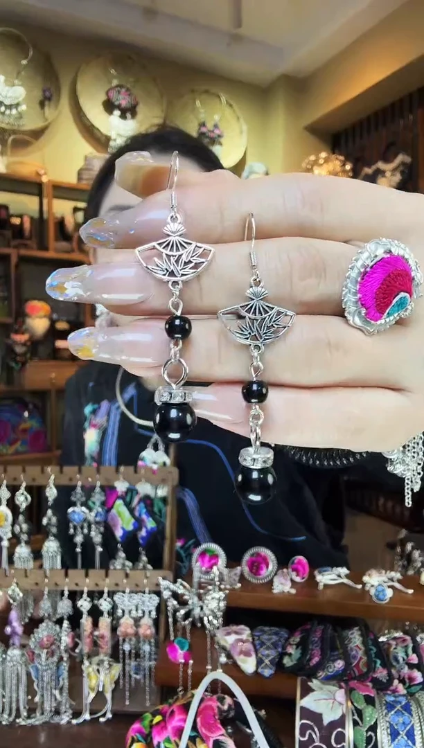 刺绣非遗刺绣民族风耳环