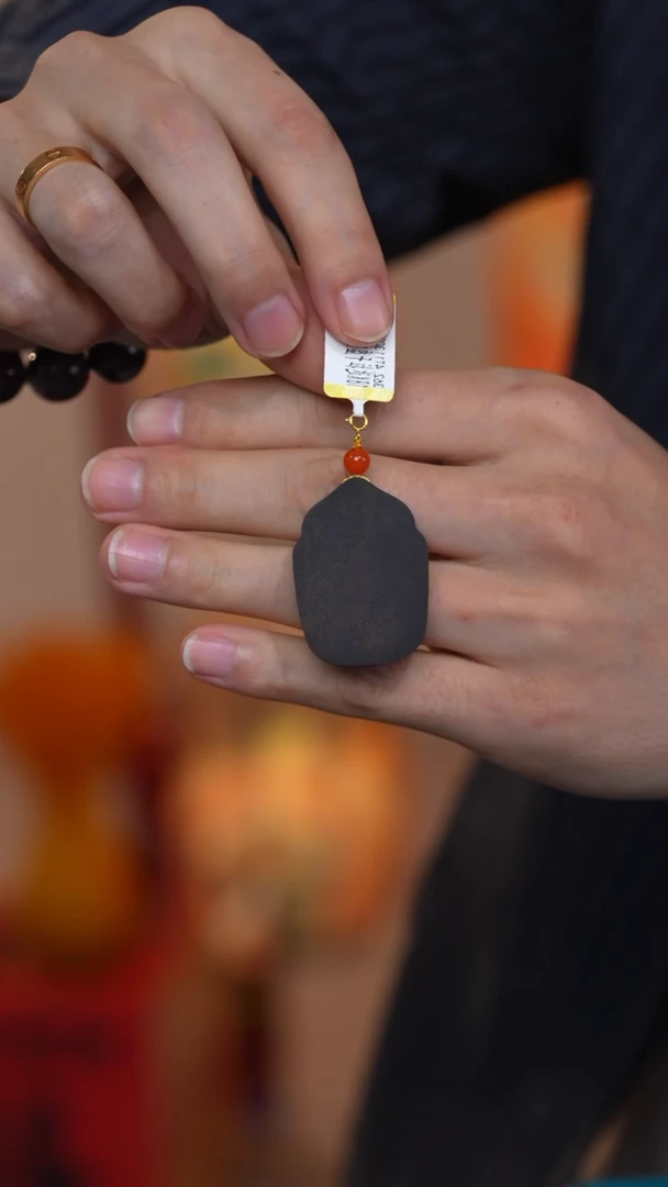 【闪购商品】沉香吊坠八大守护（备注图案）