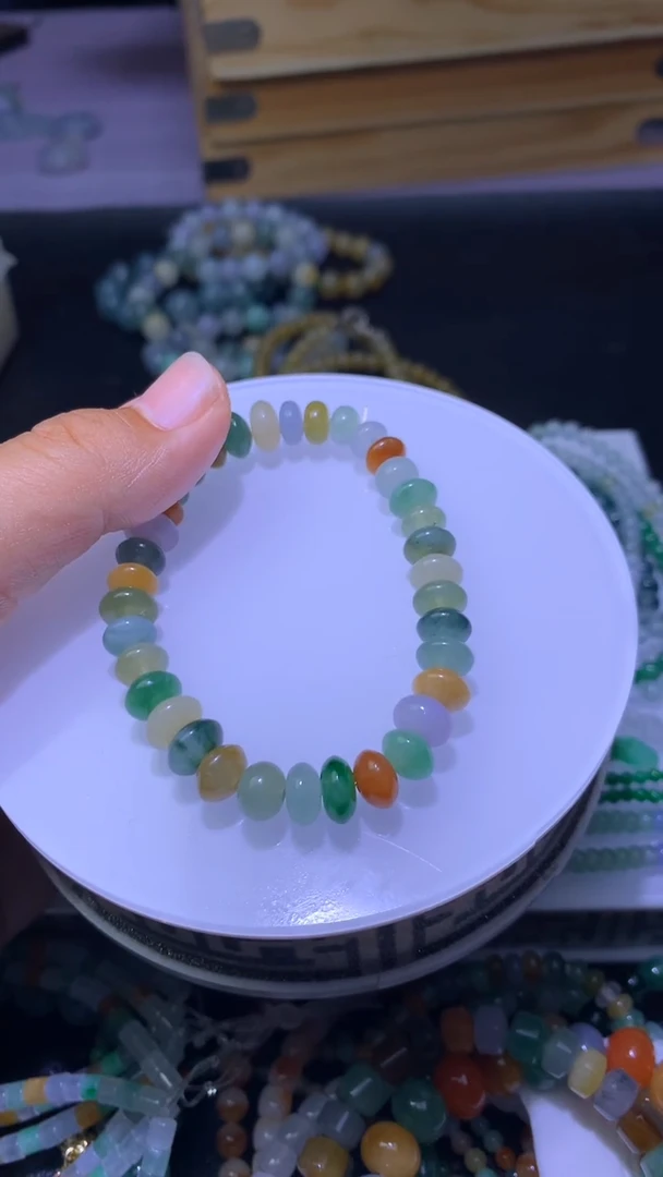 未镶嵌定制翡翠毛货