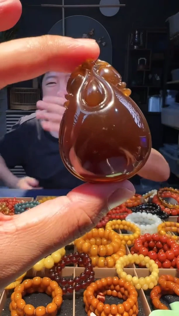 未镶嵌琥珀手链挂件